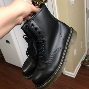 Dr Martens 1460 Black Smooth Boot